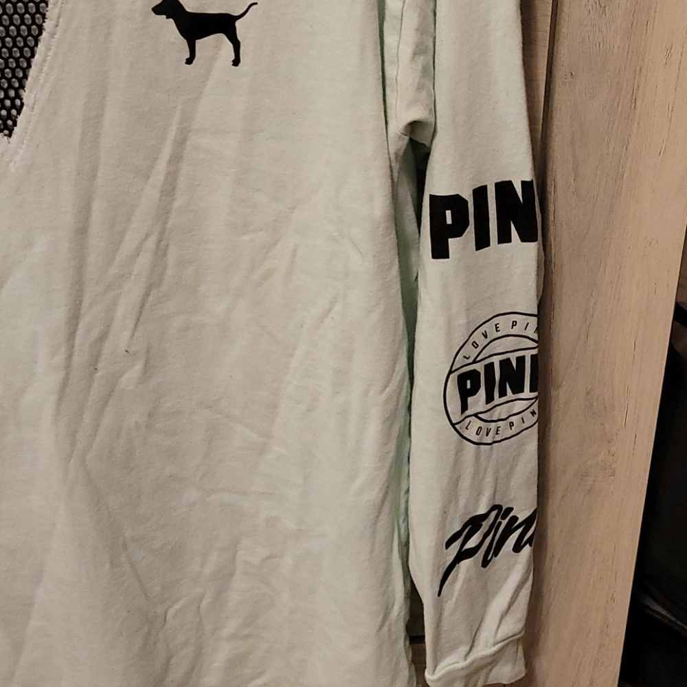 VS PINK Long Sleeve Shirt - Picture 4 of 6